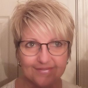 Meet your Posher, Sandy